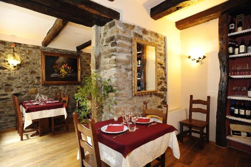 Appartamenti Vacanze E Camere Roccetta Fiorita Pettenasco Exterior foto
